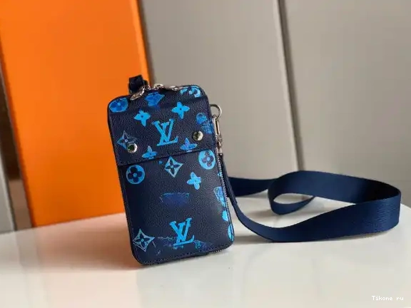 Affordable VUITTON POUCH LOUIS PHONE 0615